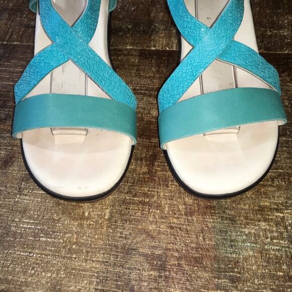 SAS Delight Cross Strap Wedge Sandal Womens 8W Turquoise Web Leather Comfort - Picture 2 of 9